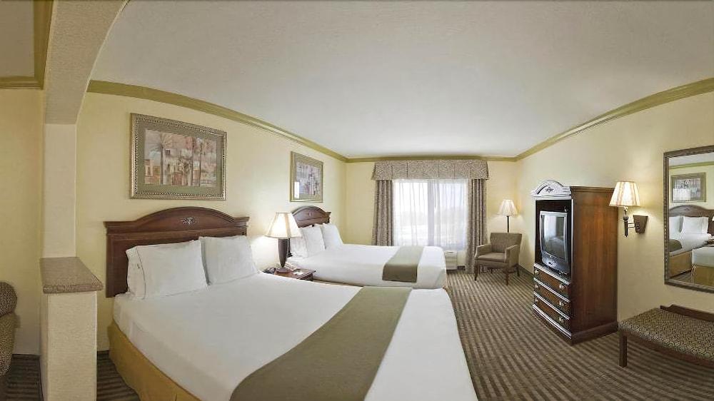Holiday Inn Express Lake Worth Nw Loop 820 By Ihg Fort Worth Exterior photo