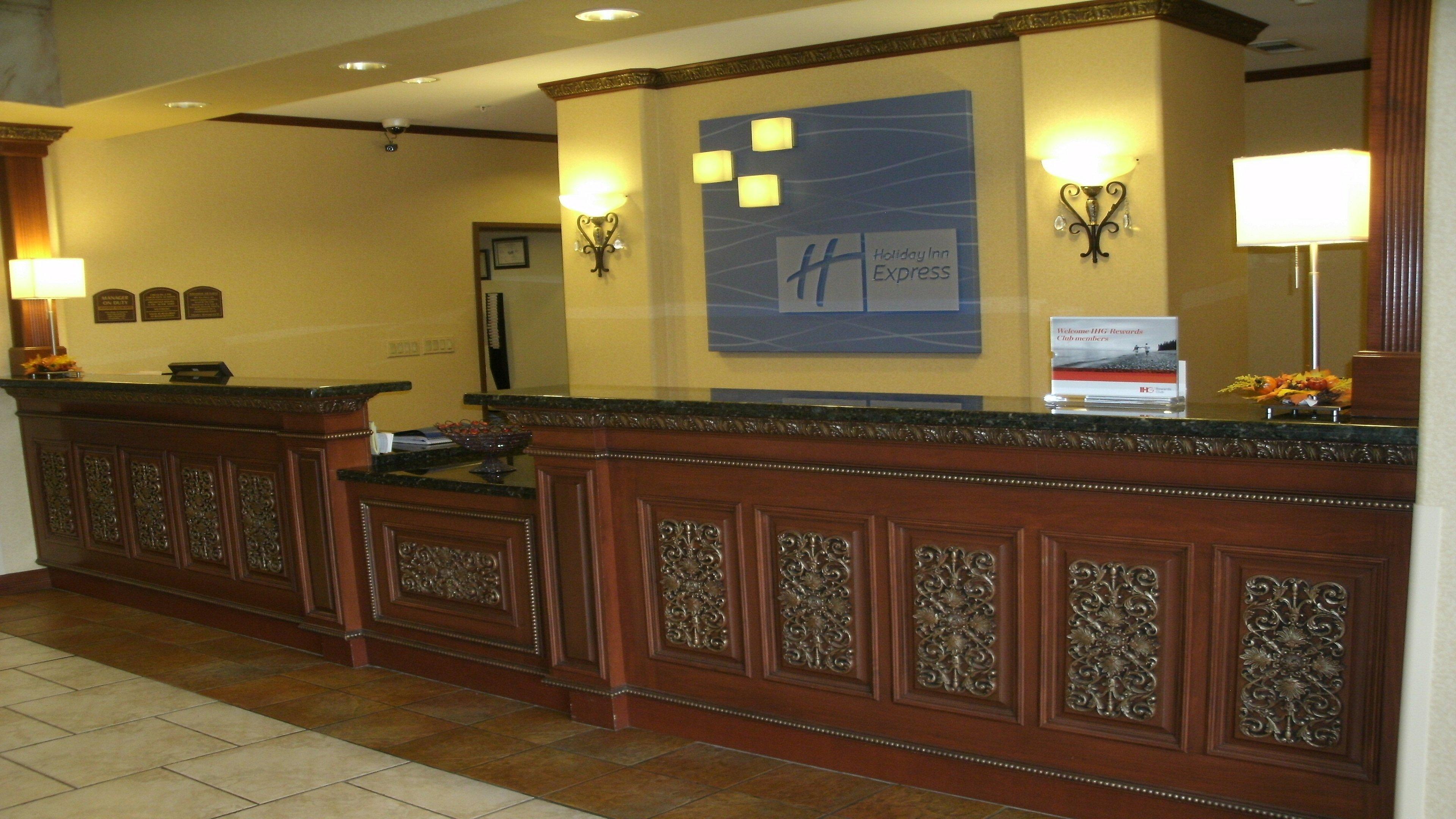 Holiday Inn Express Lake Worth Nw Loop 820 By Ihg Fort Worth Exterior photo