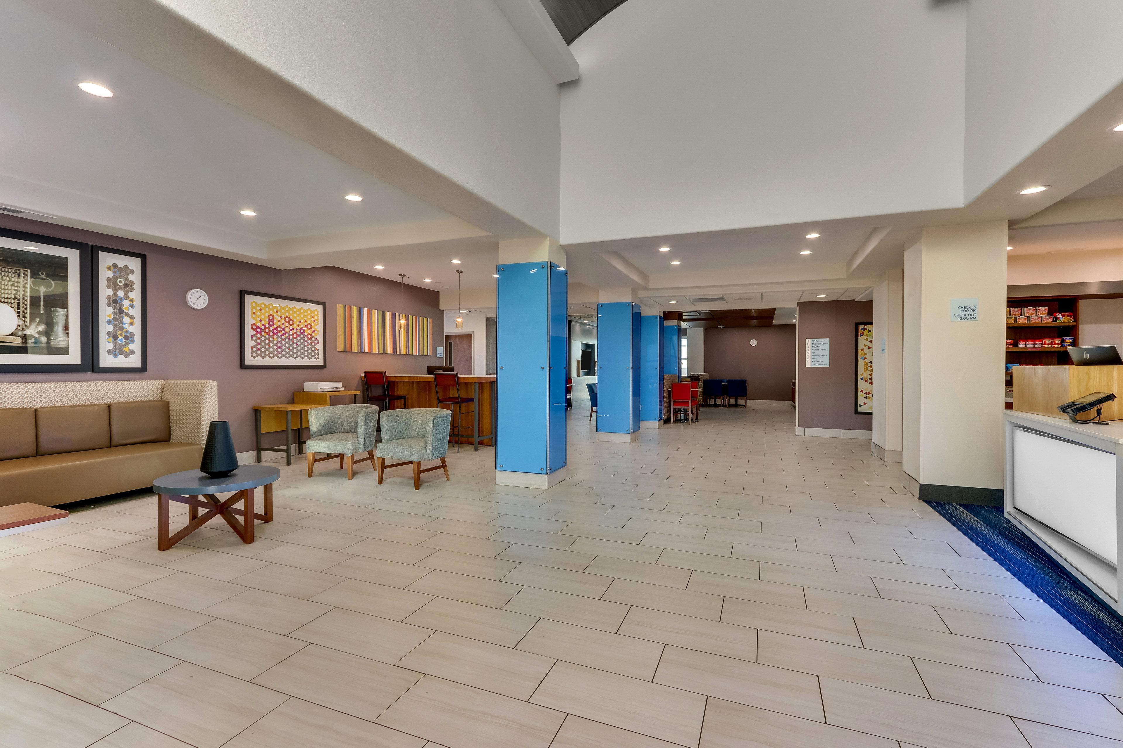 Holiday Inn Express Lake Worth Nw Loop 820 By Ihg Fort Worth Exterior photo