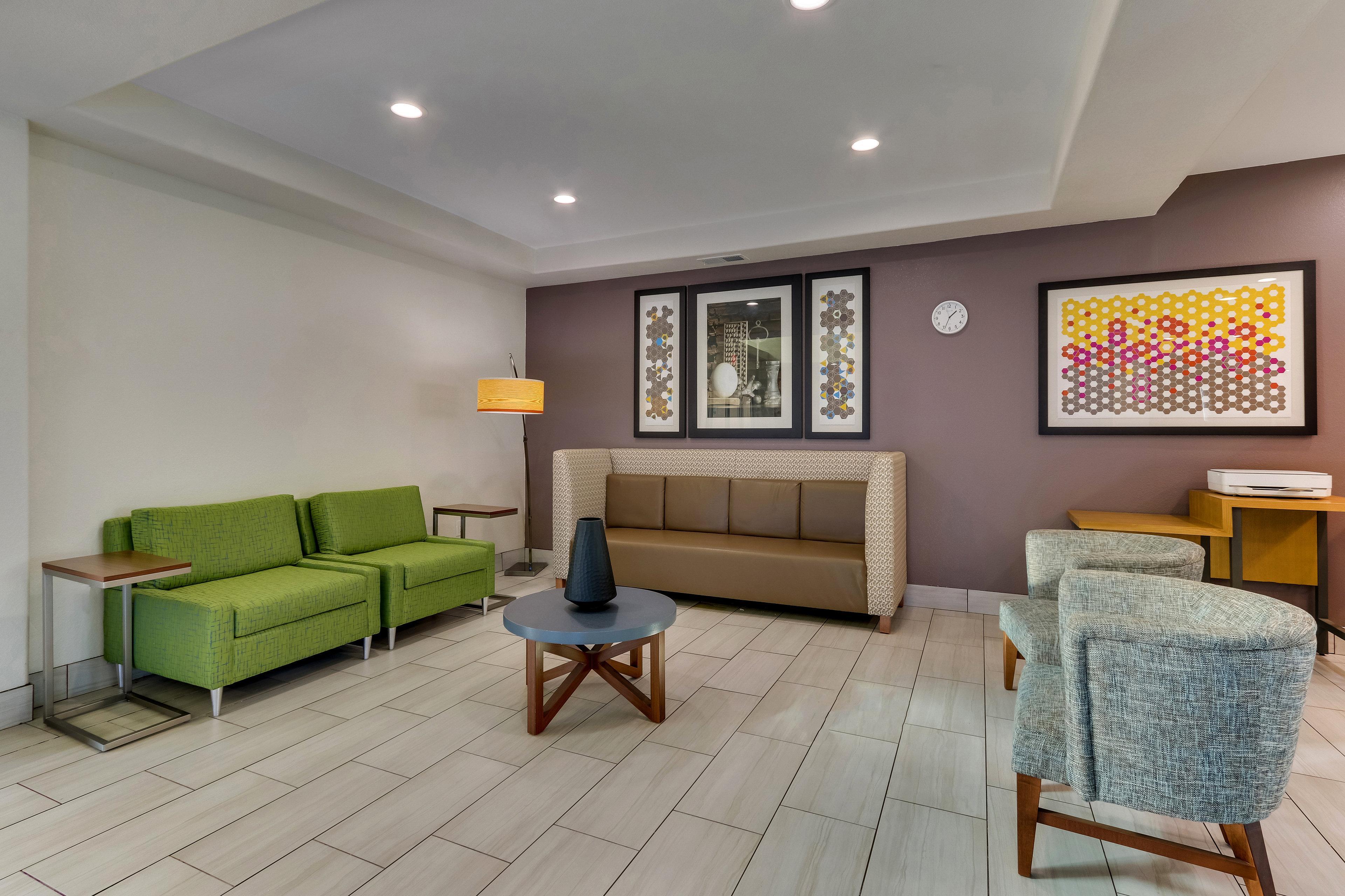 Holiday Inn Express Lake Worth Nw Loop 820 By Ihg Fort Worth Exterior photo