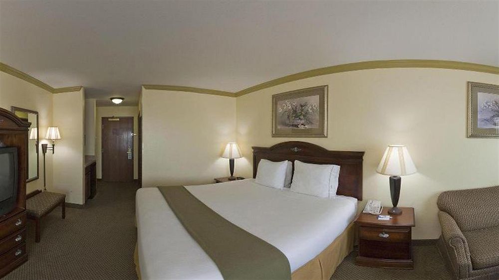 Holiday Inn Express Lake Worth Nw Loop 820 By Ihg Fort Worth Exterior photo