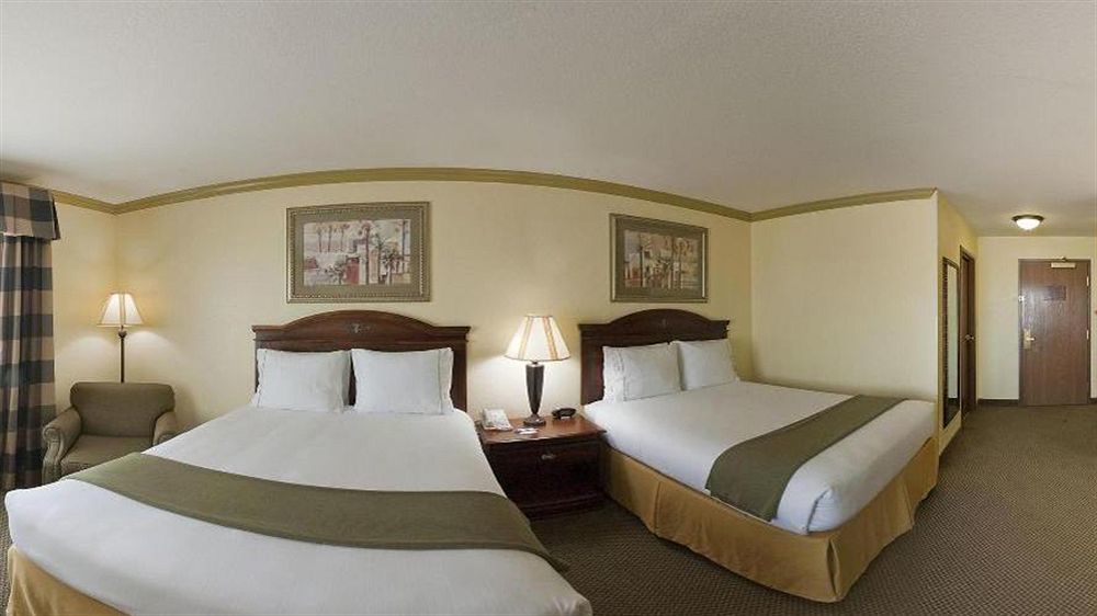 Holiday Inn Express Lake Worth Nw Loop 820 By Ihg Fort Worth Exterior photo